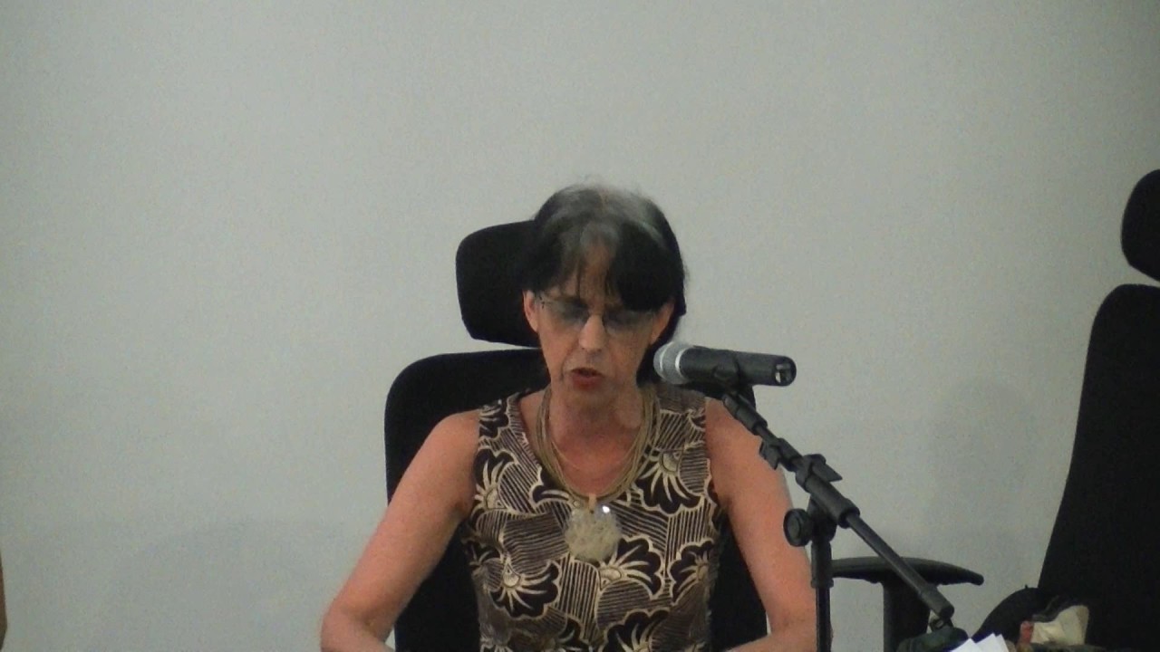 Marcela Coelho de Souza -  UnB