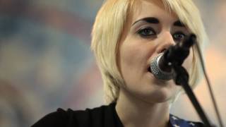 Jessica Lea Mayfield - Kiss Me Again (Live on KEXP)