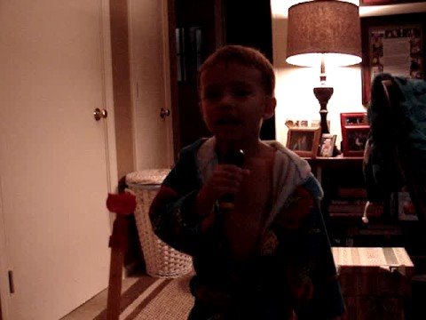 107.1 WERZ KIDDIEOKEE Contest: VOTE for 4 year old Luke singing The Reason by Hoobastank