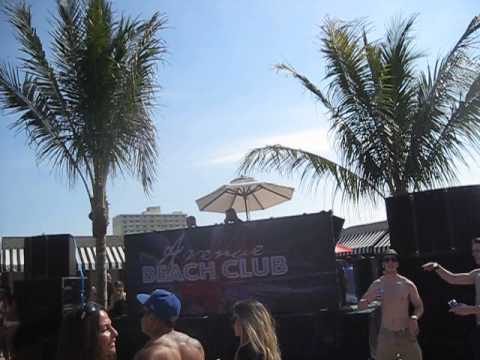 Richie Santana at Avenue beach club NJ 6/14/15