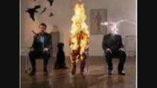 Biffy Clyro - I'm Behind You .mp3 (studio version)