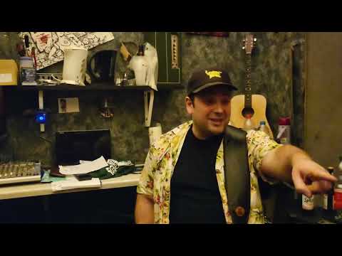 Martens Army vs. Trabireiter Intro