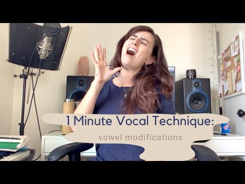 1 Minute Vocal Technique: Vowel Modifications