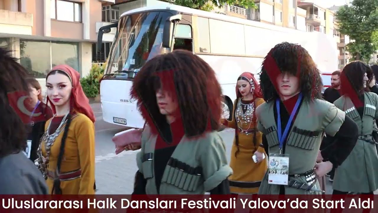 Uluslararası Halk Dansları Festivali Yalova’da Start Aldı