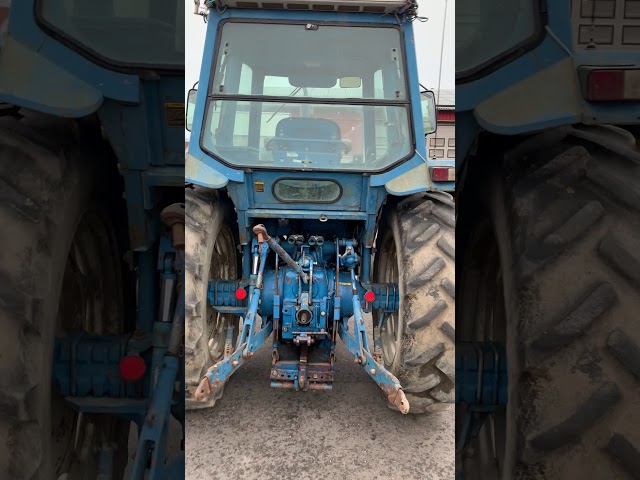 674278 Tractor Ford 6700