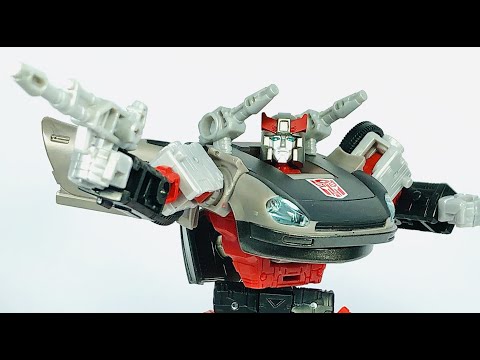 Transformers EARTHRISE Bluestreak Chefatron Review