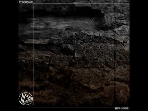 Petit Astronaute - Eternal Drift