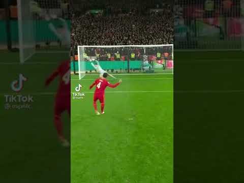 What a pen 😤 #vandijk #Liverpool #kepa #Chelsea