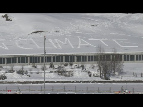 Davos: Trump gives opening speech, Greta is there - topic set