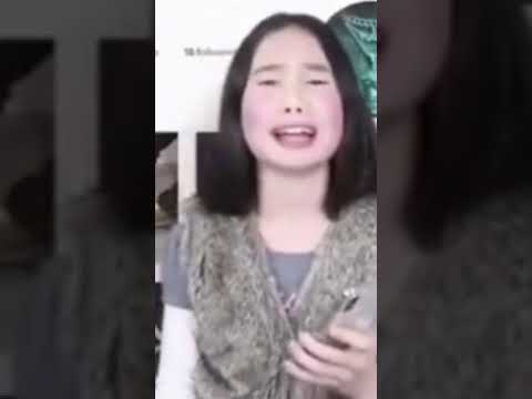 Stan Twitter: Lil Tay "Mommy stop I was filming! LIL TAY BE POPPIN OFF"