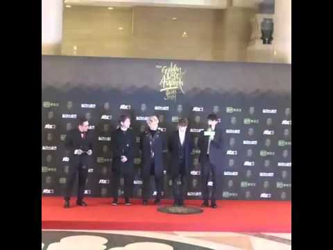 160121 SHINee GDA -red carpet