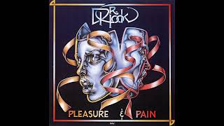 DR. HOOK - Knowing She's There