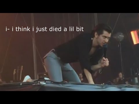 alex turner being unbelievably hot for over 2 minutes