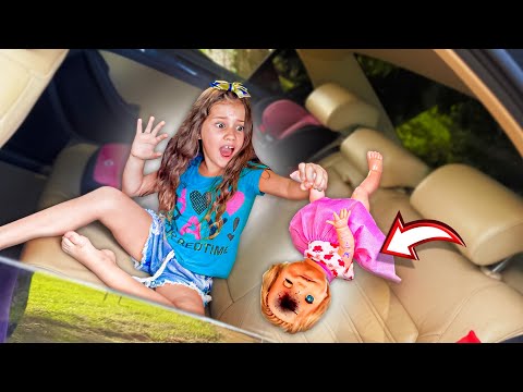 THE STRANGE DOLL TALKED TO ITSELF IN THE CAR AND SCARED MY LITTLE SISTER!!