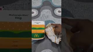 McDonald's McAloo Tikki Vs Maharaja Mac Comparision #shorts #burger #mcdonalds