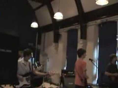 The Chimes at Reading-When the music stops