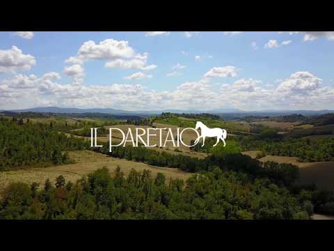 Il Paretaio from above: horse-riding in the incredible Tuscany.