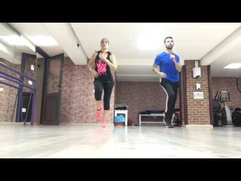 Salsa estilo pasos libres nivel básico con williams velazco.