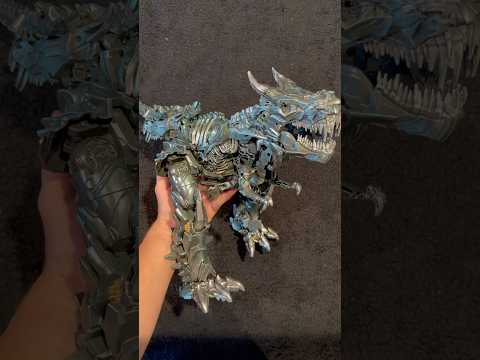 GRIMLOCK REVIEW 🔥🔥 Use code: dzg 3878 on #temu app #transformers #fyp #collection #actionfigures