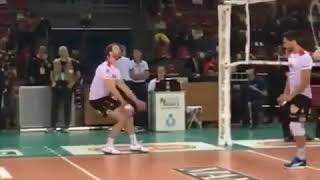 Download lagu Cara smash bola voli mp3