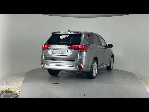 Mitsubishi Outlander 2.4 DYNAMIQUE PHEV **FULL BLA - Image 2