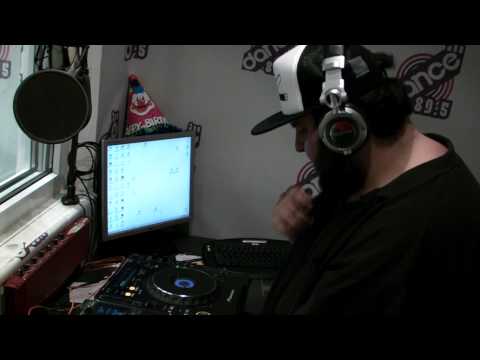 Gojira @ Nights Underground #033 @ Dance FM - 06.10.2011