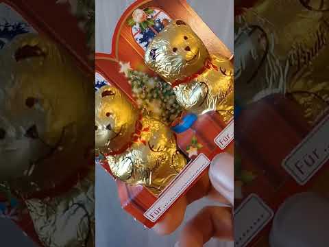 #short.Lindt Mini Milk Teddy Bear. #asmr #satisfying #viral @felyganzagan2822