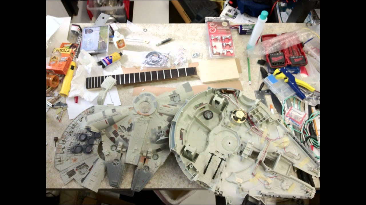 Star Wars Millennium Falcon Guitar - YouTube