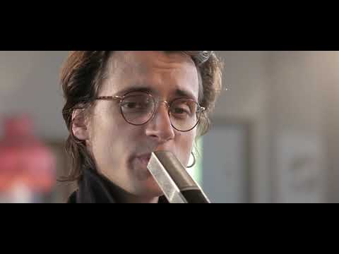 Radio Elvis - La Traversée - live at Kerwax Studio