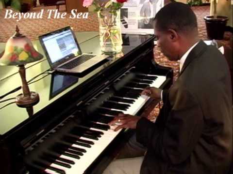 Promotional video thumbnail 3 for Gerald Foster Detroit Metro Airport Pianist