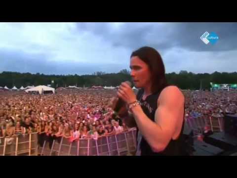 Slash ft. Myles Kennedy & The Conspirators - The Dissident (Live at Pinkpop 2015)