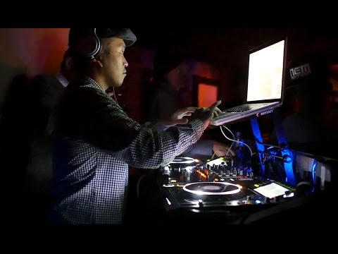 DJ LEAD: Wandering Into The City