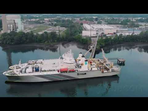 Double-Banked SubCom Reliance Class Cable Ships