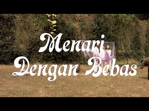 Biru Baru - Menari Dengan Bebas feat. Feby Putri (Official Lyric Video)