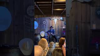 Paul Brandt singing Alberta Bound at Ian Tyson’s celebration of life. Thank you 🎶