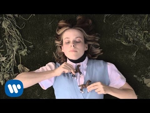 Sam Amidon - Blue Mountains (Official Video)