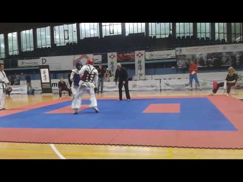 KKSKARATE - Mateusz Kapica - I MIEJSCE - - NAJDUCH DOJO