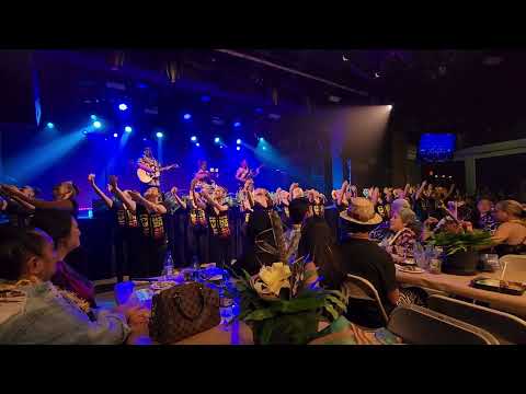 Nā Pua Lei Ilima - Uheuhene ft. Hālau Hi'iakainamakalehua