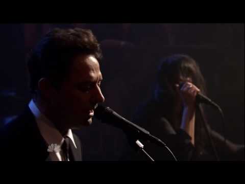 KILLS // 2011-08-10 Late Night Jimmy Fallon - Future Starts Slow (rare)