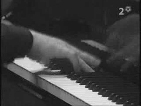 City Life | Steve Reich feat. Ensemble Modern