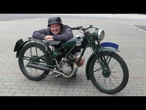 OldtimerbazaR ~ Royal Enfield Flying Flea, Latająca pchła trailer - opowiada Piotr Kawałek