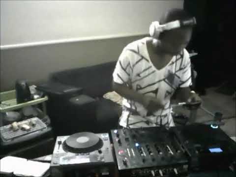 south african soulful , deep and afro house mix. recorded live in 2012