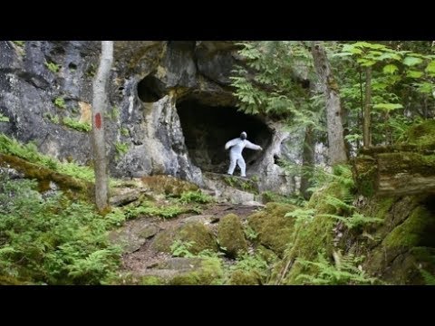 Trailer for Inner Earth Attacks A Love Story