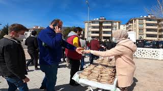 Milli Şairimiz Mehmet Akif Ersoy’un Ruhu İçin Simit İkramı Yapıldı