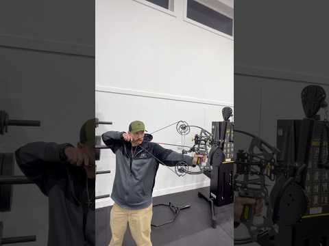 Mini Compound Bow 🏹 #archery #bowhunting #bowhunter #hunting #hunt #deer #ohio #bowandarrow