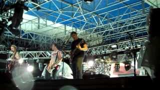 Surface of the Sun - Yellowcard - Live at Sunfest 2013 in the rain!