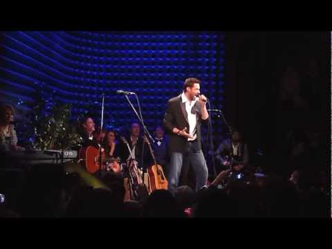 Hugh Jackman and Russell Crowe - The Confrontation from Les Miserables.