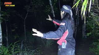 Download lagu KUNTILANAK HITAM DAN PUTIH SERANG SANG PAWANG mp3