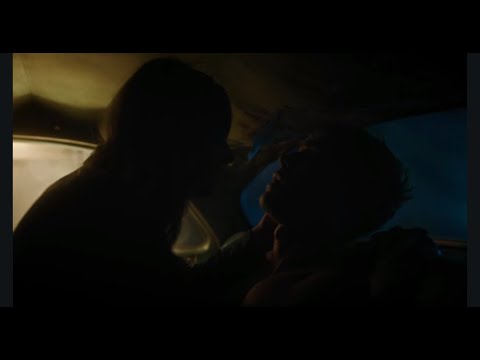 Riverdale - Archie & Betty hook up in a car (5x06)