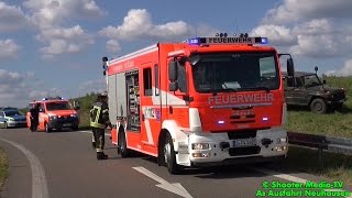 preview picture of video '[E] - [Unfall in der Autobahnausfahrt] - Baufahrzeug landet in Leitplanke - FEUERWEHR VOR ORT'